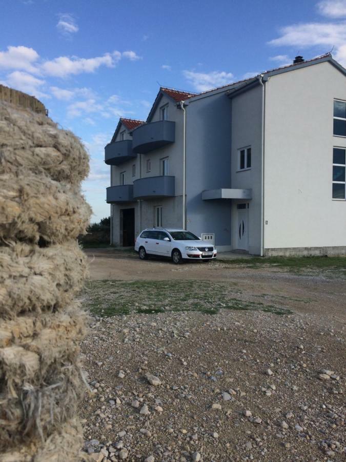 Apartmani Niko 1 Radovin Exteriér fotografie
